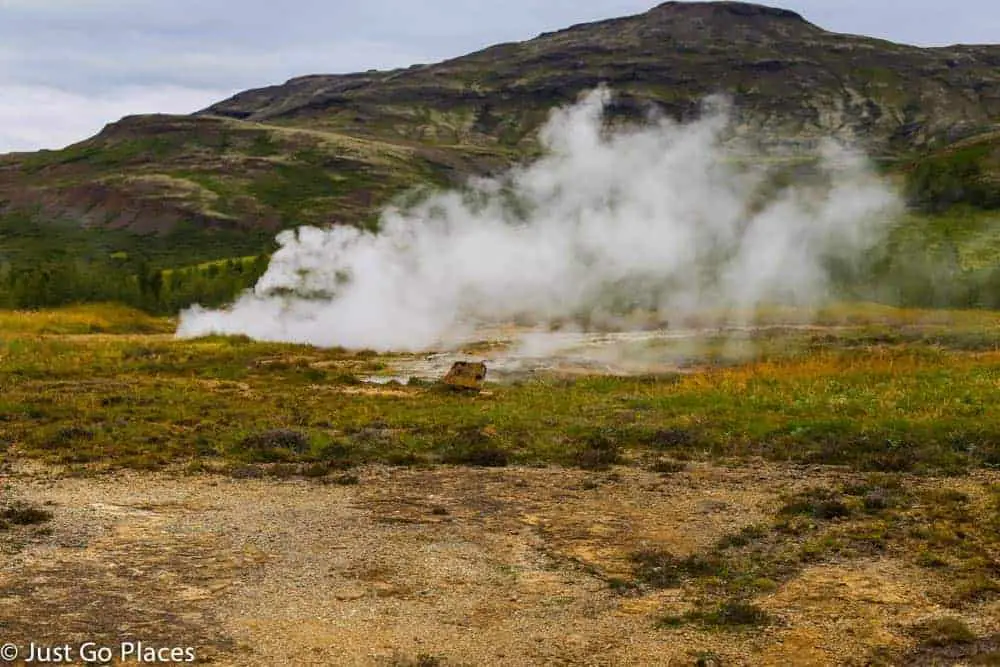 How to Be Icelandic geyser