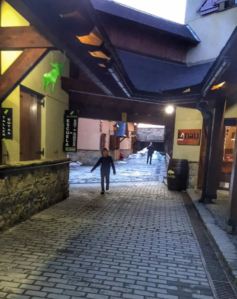 family skiing in Baqueira