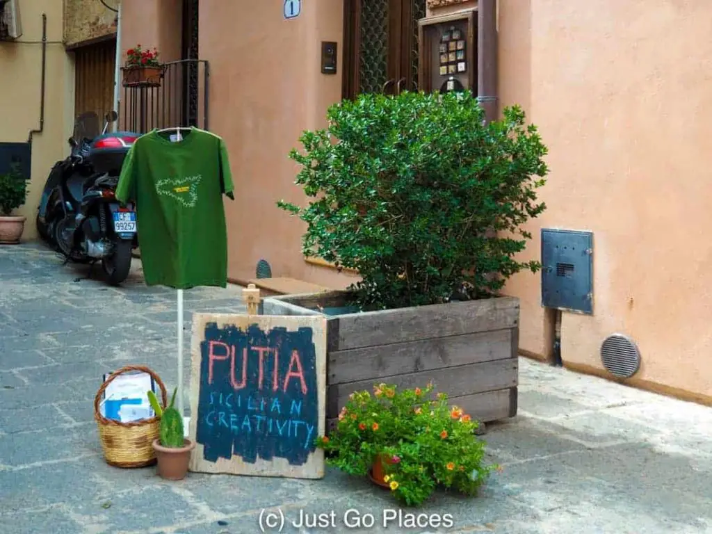 A photo essay of tiny Castelbueno in Sicily