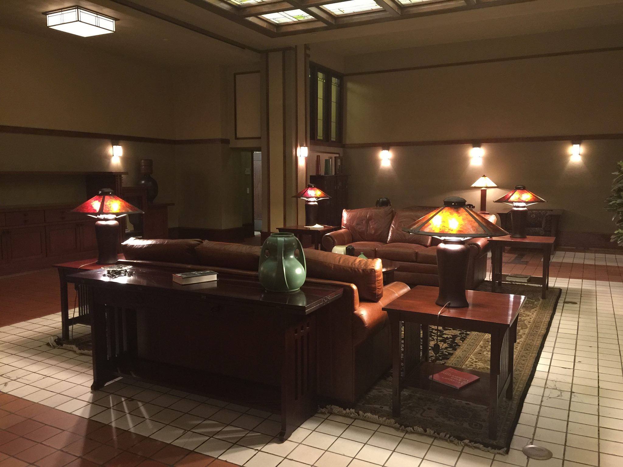 Frank Lloyd Wright Hotel