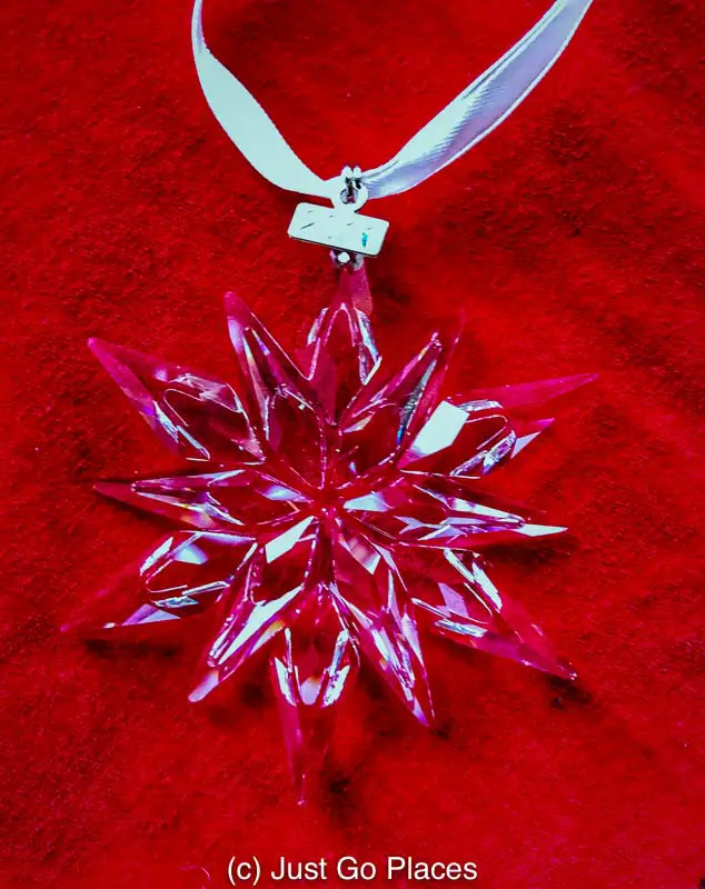 Swarovski snowflake ornament | Swarovski crystal snowflakes | Swarovski annual edition ornament | Swarovski annual snowflake ornament