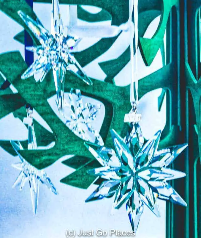 Swarovski snowflake ornament | Swarovski crystal snowflakes | Swarovski annual edition ornament | Swarovski annual snowflake ornament 