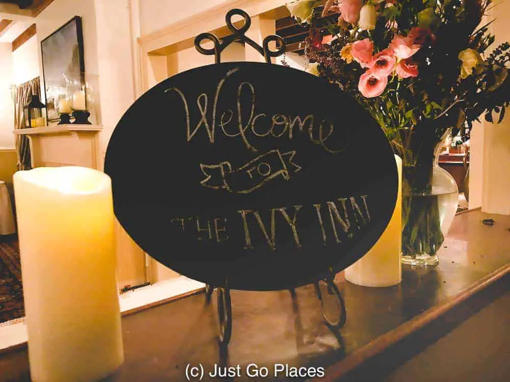 The Ivy Inn offers fine dining in Charlottesville near UVA.