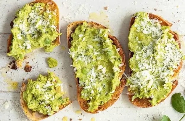 mushy peas on toast is a less fattening version of the popular avocado toast 