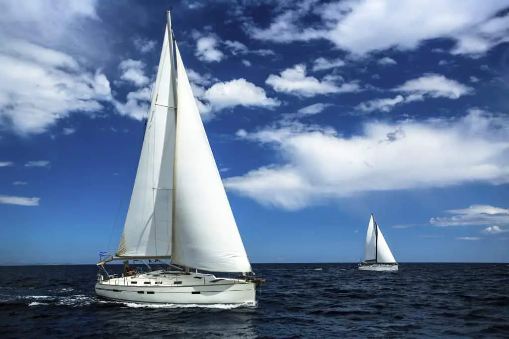 Sailing in a flotilla is great for inexperienced sailors who want to learn to skipper during a sailing holiday.