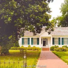 A visit to Ivy Green, the birthplace of Helen Keller, is one of the great things to do in North Alabama
