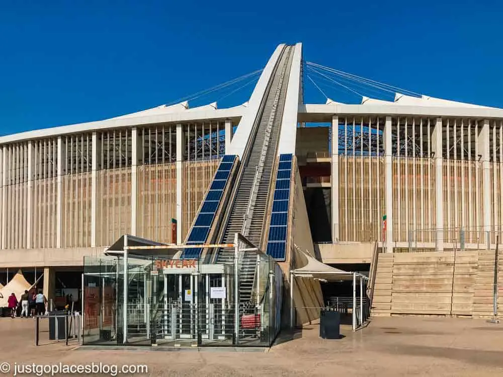 The Moses Mabhida Stadium skycar 