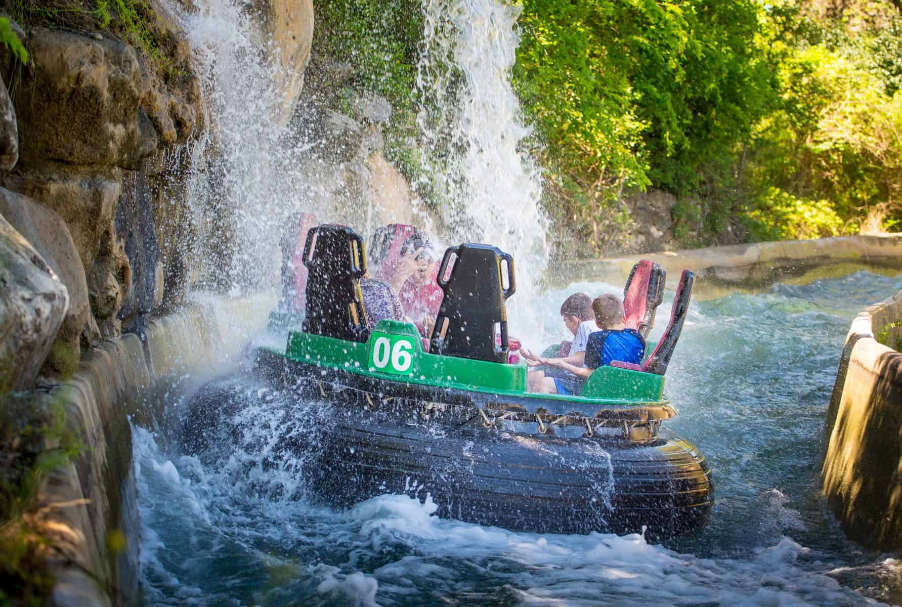 children on Rio Loco Water Ride