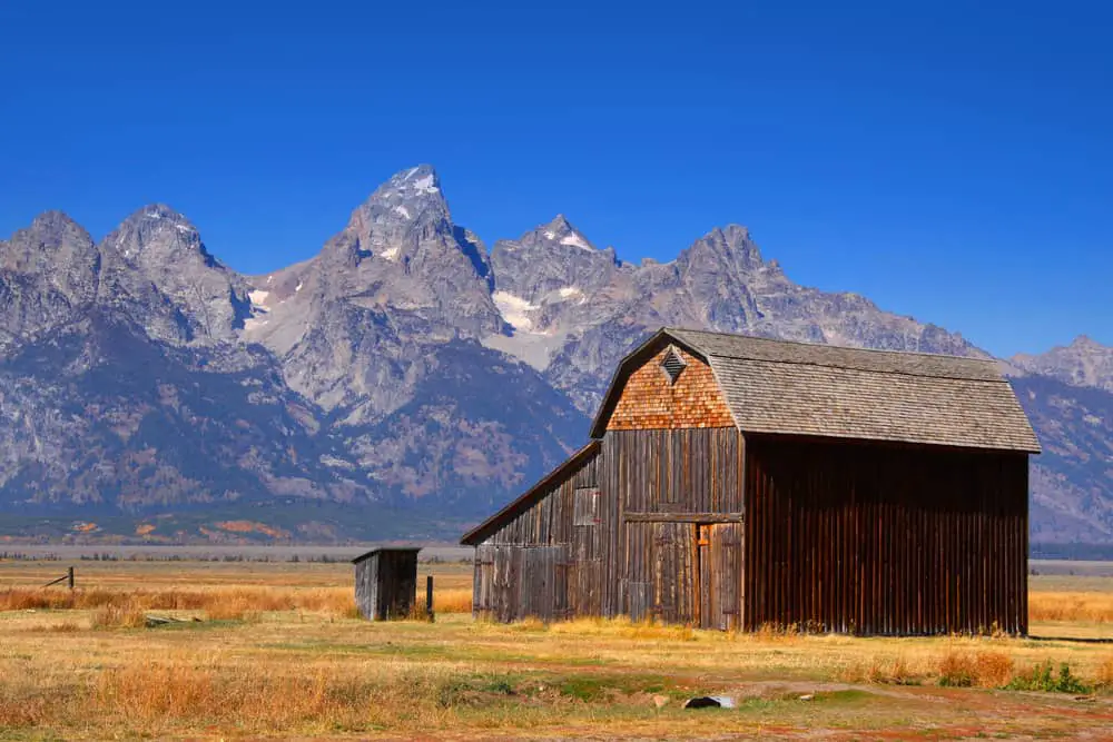 Mormon barn