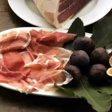 prosciutto San Daniele with figs
