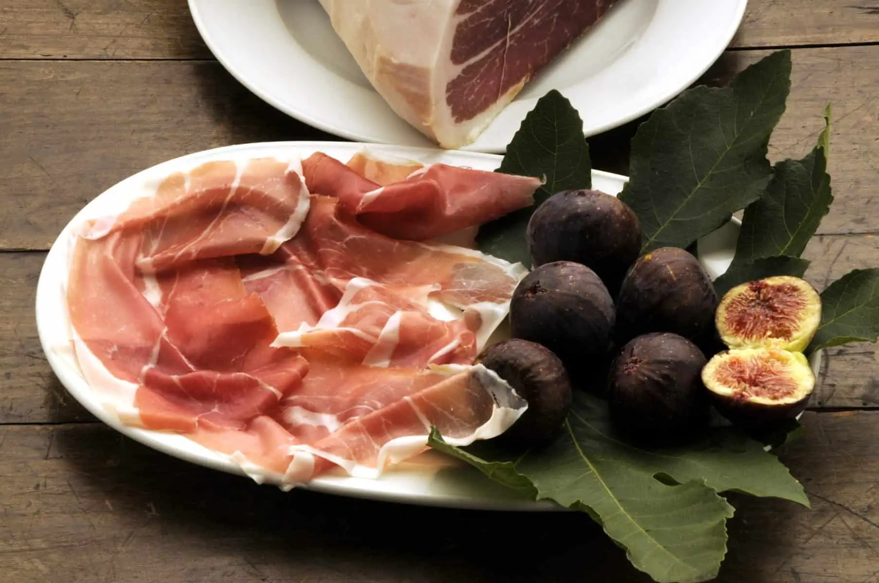 prosciutto San Daniele with figs