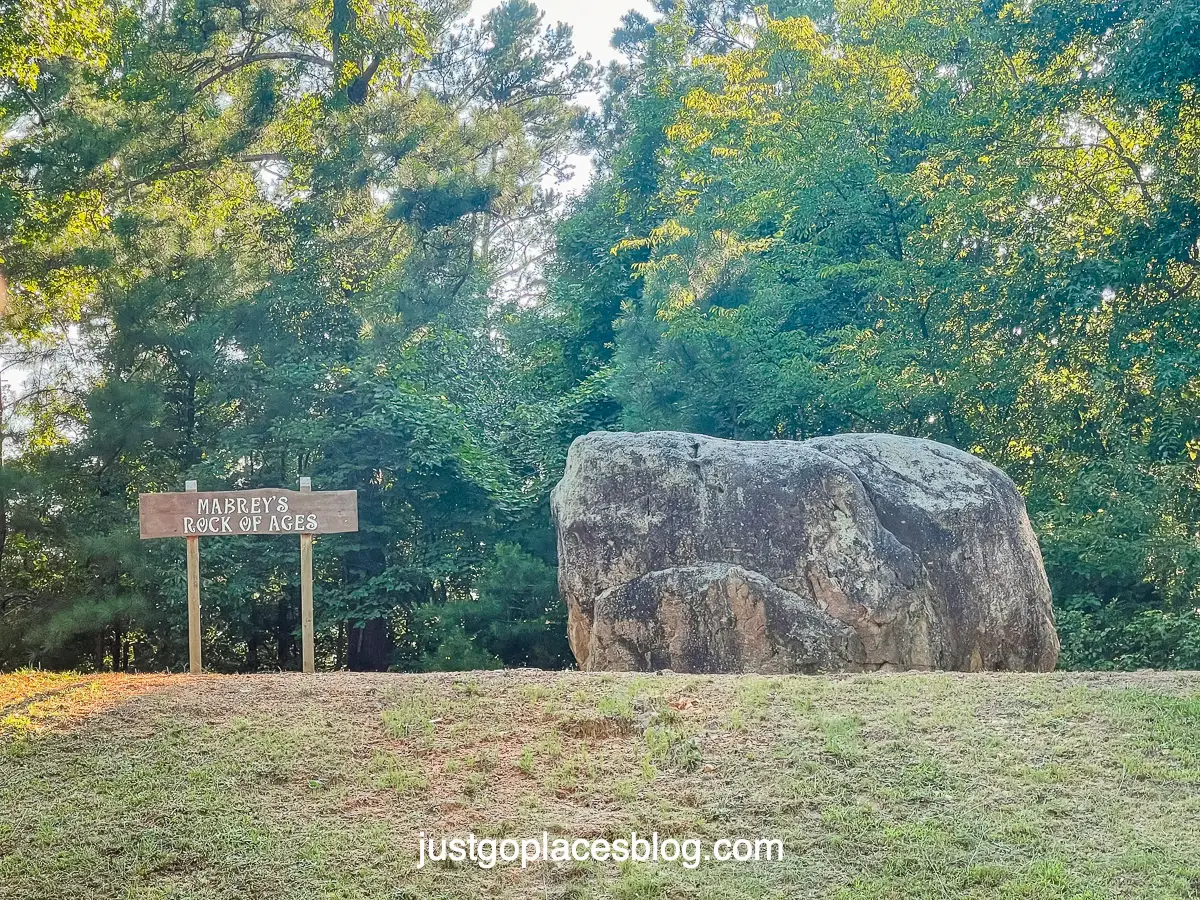 Mabrey's Rock of Ages at Lake Guntersville State Park