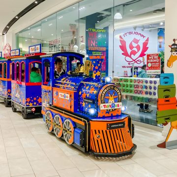 Geoffrey's Express train at the American Dream Mall